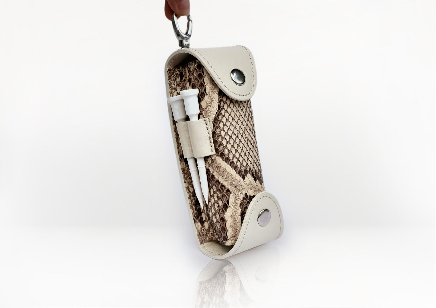 Ace Holder